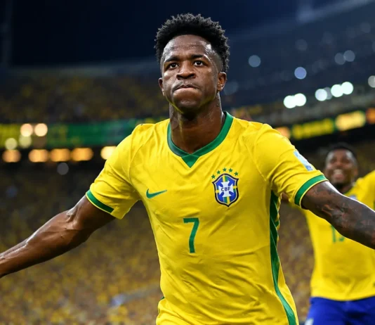 Brasil domina Escócia, fecha grupo na liderança e avança na Copa brasil vence escocia