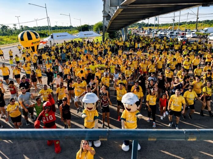 Participantes da Corrida Detran em Movimento reunidos no Espaço Alternativo de Porto Velho