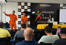 Motoristas do Detran-RO recebem capacitação para emergências Motoristas participam de capacitação sobre primeiros socorros no trânsito em Porto Velho.