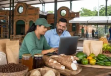 Agrotec 2026 abre inscrições para produtores e empresas Inscrições da Agrotec 2026 são preenchidas por produtora rural em Porto Velho