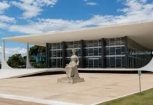 STF pauta caso Cinta Larga sobre mineração para esta quinta Fachada do Supremo Tribunal Federal ilustrando o caso Cinta Larga no STF pautado para julgamento