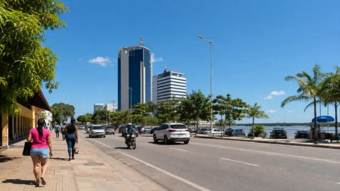 Tempo em Porto Velho com sol forte e céu aberto na previsão para domingo, com máxima de 37°C
