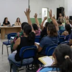 Profissionais da educação aprovam greve para 12 de agosto em Porto Velho Profissionais participam de assembleia sobre a greve da educação prevista para 12 de agosto em Porto Velho.