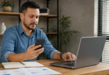 Inscrições do Licita+RO começam nesta segunda em Porto Velho Profissional acessa computador durante período de inscrições do Licita+RO em Porto Velho.