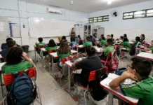 Porto Velho convoca 51 professores para reforçar rede municipal Professores convocados em Porto Velho para atuação temporária na rede municipal de ensino.