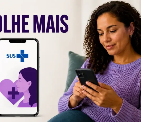 Mulheres de Rondônia podem pedir atendimento psicológico pelo Meu SUS Digital Arte editorial sobre o Acolhe Mais com mulher usando celular e referência visual ao Meu SUS Digital