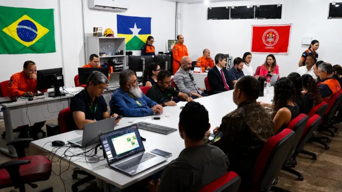 Reunião sobre prevenção e combate a incêndios florestais em Rondônia Reunião reúne órgãos públicos para prevenção e combate a incêndios florestais em Rondônia