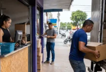 Desemprego cai para 2,6% em Rondônia no segundo trimestre Trabalhadores em atividades urbanas contextualizam o desemprego em Rondônia