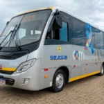 Transporte para TEA e deficiência física tem cadastro online em Porto Velho Ônibus do transporte inclusivo em Porto Velho destinado ao atendimento especializado