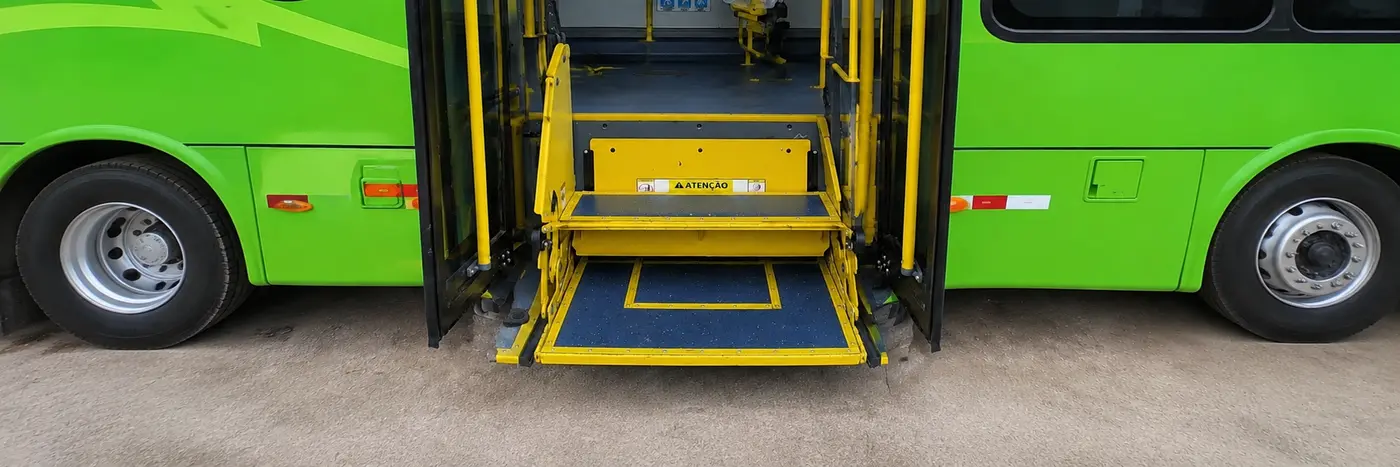 Plataforma elevatória do transporte inclusivo em Porto Velho