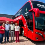 Campanha em Porto Velho coleta 41 bolsas de sangue em dois dias Composição sobre doação de sangue em Porto Velho com unidade móvel da Fhemeron e participantes representados.