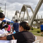 Feira de saúde terá acesso gratuito neste domingo no Espaço Alternativo Feira de saúde: composição ilustrativa mostra aferição de pressão perto da passarela do Espaço Alternativo, em Porto Velho.