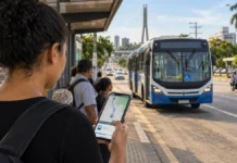 Ônibus em Porto Velho: como acompanhar em tempo real pelo celular Ônibus em Porto Velho pode ser acompanhado em tempo real pelo CittaMobi