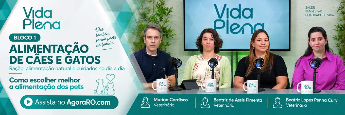 Faixa do Bloco 1 do Vida Plena sobre alimentação de pets, com apresentador e três veterinárias no estúdio
