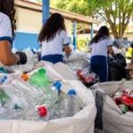 Alunos de Porto Velho arrecadam 46 mil recicláveis e nove estudantes são premiados Recicláveis em Porto Velho arrecadados por estudantes durante projeto de educação ambiental